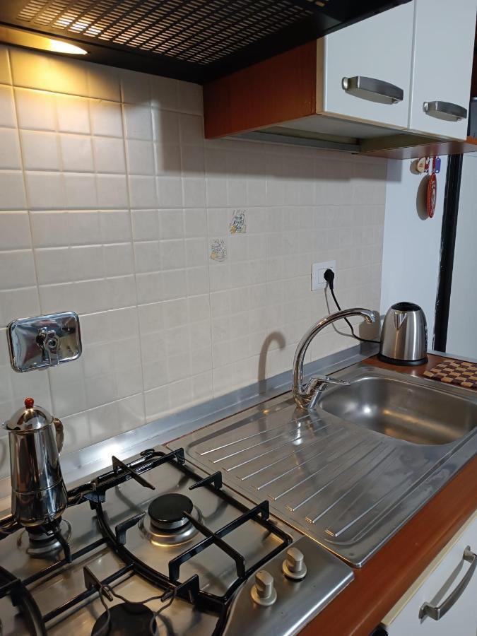 Armareaoverseassuites ฟิวมิชีโน ภายนอก รูปภาพ
